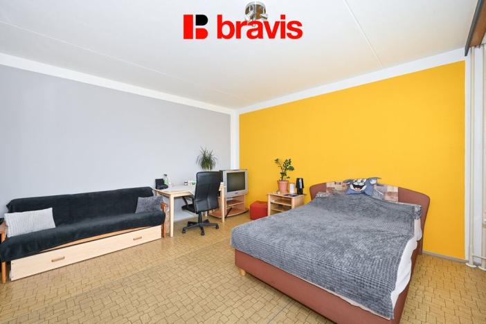 Prodej bytu 3+1, Brno, Bzenecká, 72 m2