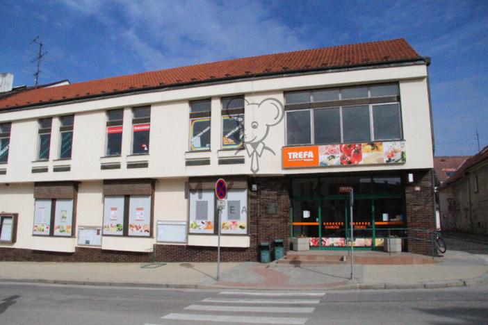 Pronájem obchodního prostoru, Nové Hrady, nám. Republiky, 314 m2