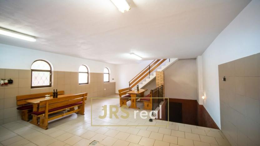 Prodej - jiné, Velké Bílovice, 285 m2