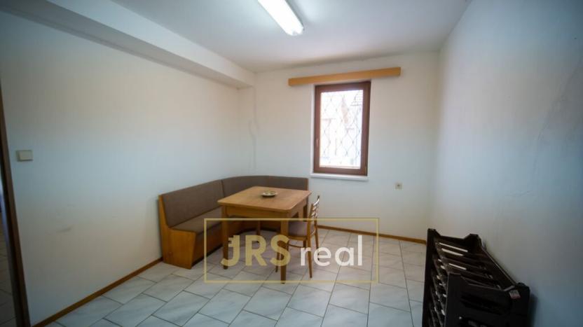 Prodej - jiné, Velké Bílovice, 285 m2