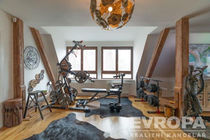 Prodej bytu 4+kk, Liberec - Liberec I-Staré Město, Masarykova, 164 m2