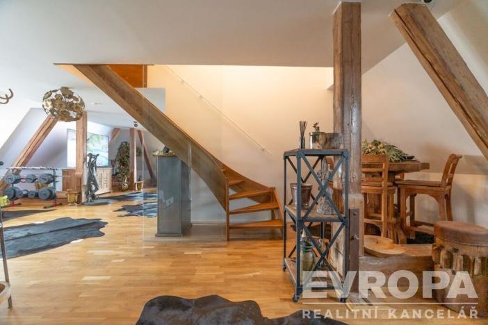 Prodej bytu 4+kk, Liberec - Liberec I-Staré Město, Masarykova, 164 m2