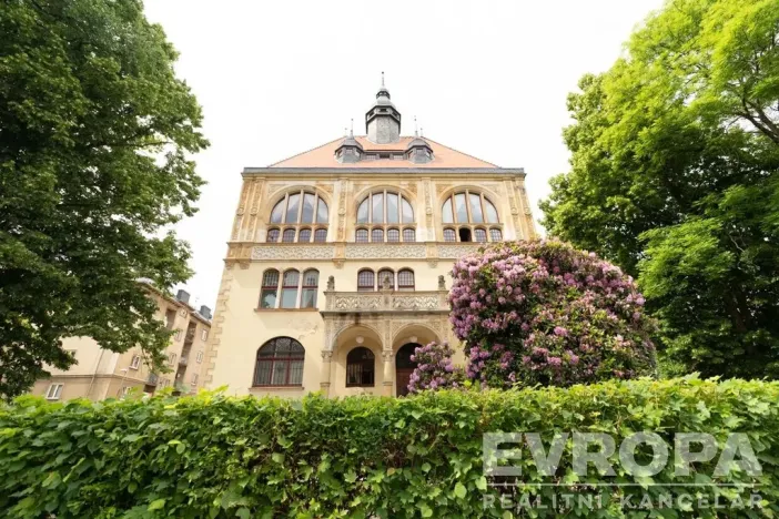 Prodej bytu 4+kk, Liberec - Liberec I-Staré Město, Masarykova, 164 m2