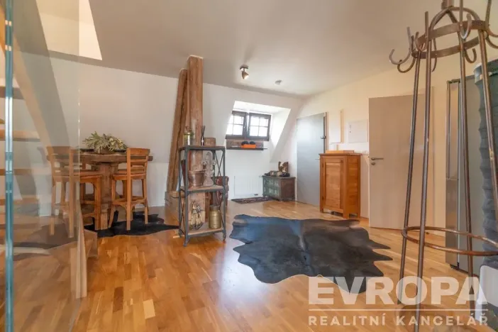 Prodej bytu 4+kk, Liberec - Liberec I-Staré Město, Masarykova, 164 m2