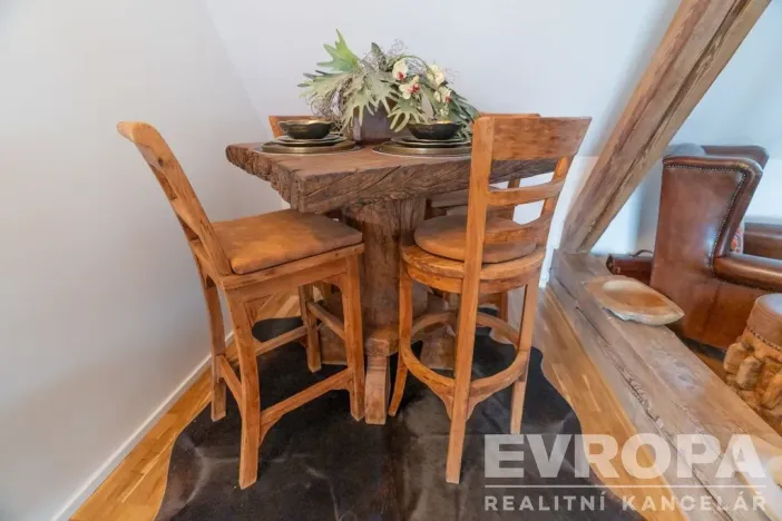 Prodej bytu 4+kk, Liberec - Liberec I-Staré Město, Masarykova, 164 m2