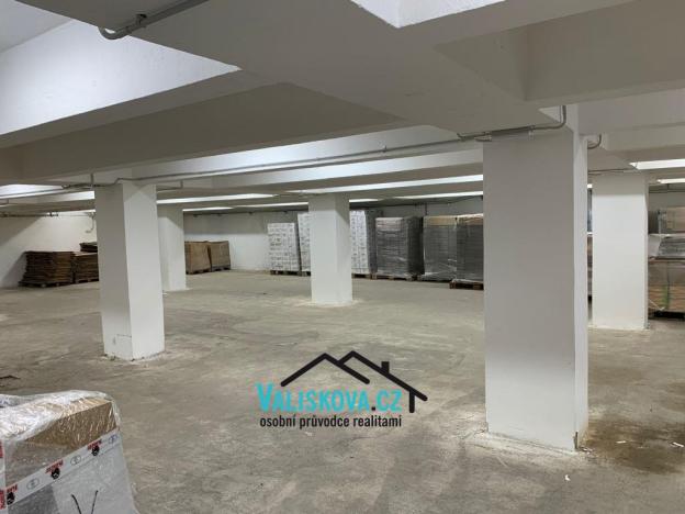 Pronájem skladu, Kroměříž, Stoličkova, 340 m2