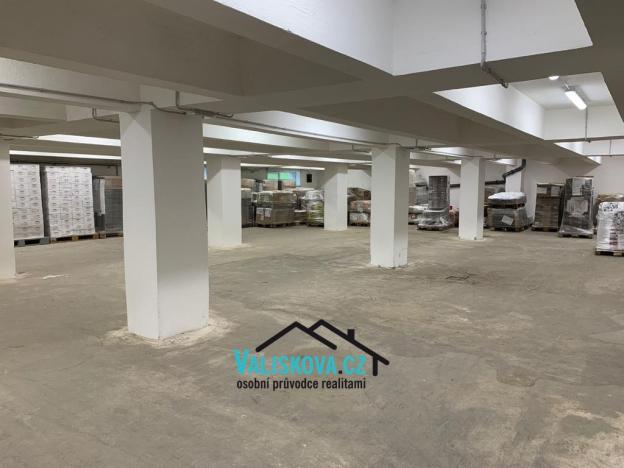 Pronájem skladu, Kroměříž, Stoličkova, 340 m2