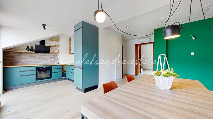 Prodej bytu 3+1, Praha - Vršovice, 28. pluku, 139 m2