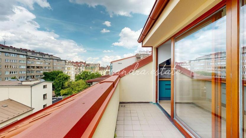 Prodej bytu 3+1, Praha - Vršovice, 28. pluku, 139 m2