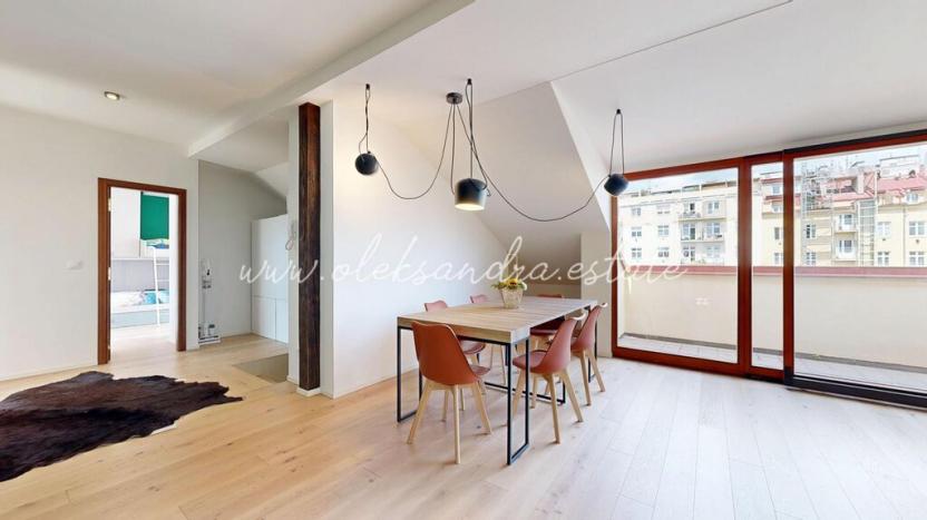 Prodej bytu 3+1, Praha - Vršovice, 28. pluku, 139 m2