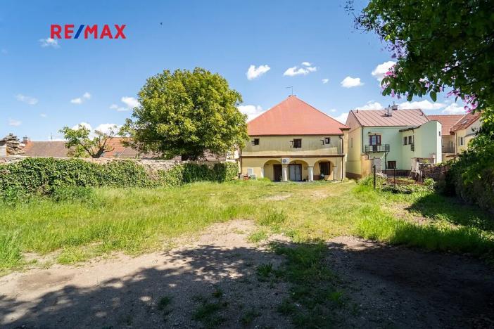 Prodej rodinného domu, Týnec nad Labem, Masarykovo náměstí, 142 m2