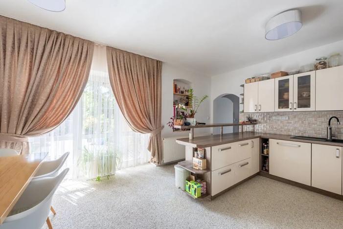 Prodej rodinného domu, Vinařice, II. ulice, 220 m2