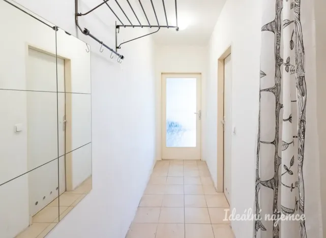 Pronájem bytu 2+kk, Praha - Vysočany, Skloněná, 44 m2