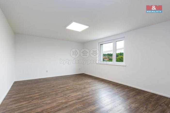 Prodej rodinného domu, Hrabyně, 188 m2