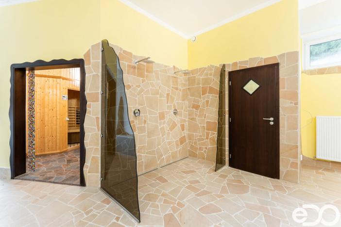 Pronájem ubytování, Jablonec nad Nisou, U Lesního divadla, 2930 m2