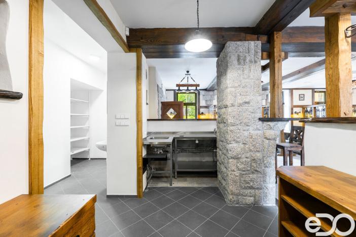 Pronájem ubytování, Jablonec nad Nisou, U Lesního divadla, 2930 m2