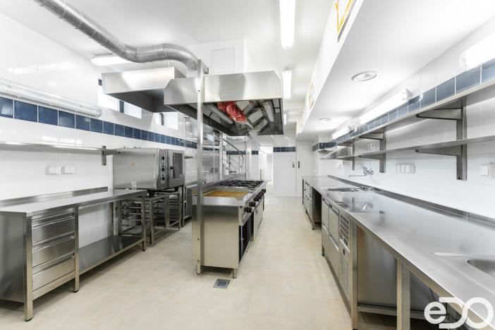 Pronájem ubytování, Jablonec nad Nisou, U Lesního divadla, 2930 m2