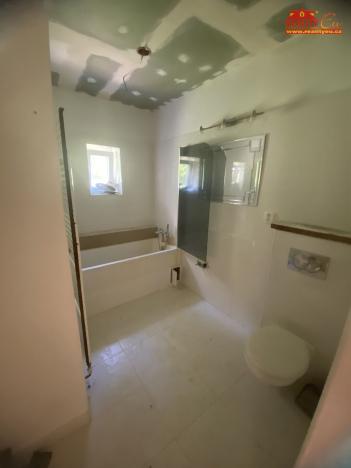 Prodej činžovního domu, Horní Maršov - Temný Důl, 510 m2