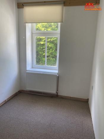 Prodej činžovního domu, Horní Maršov - Temný Důl, 510 m2