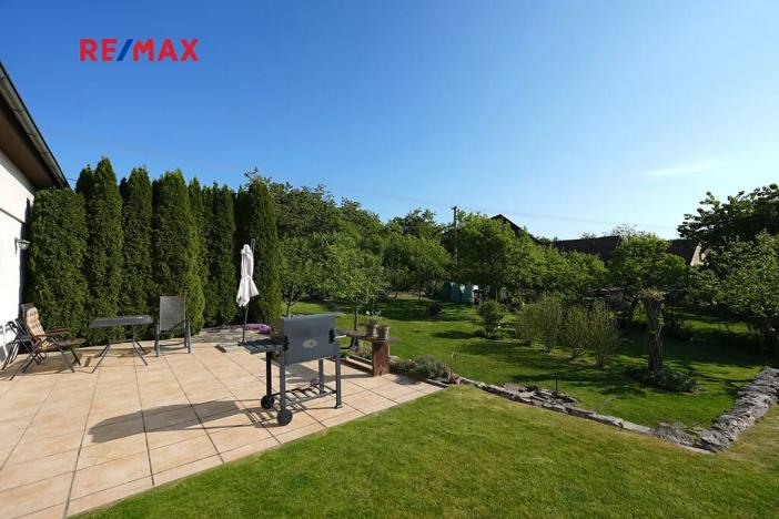 Prodej rodinného domu, Lomnice, 298 m2