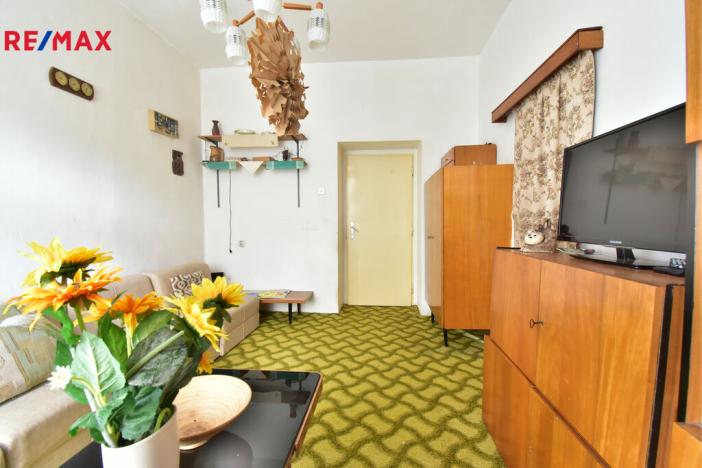 Prodej bytu 2+1, Úpice, náměstí T. G. Masaryka, 48 m2