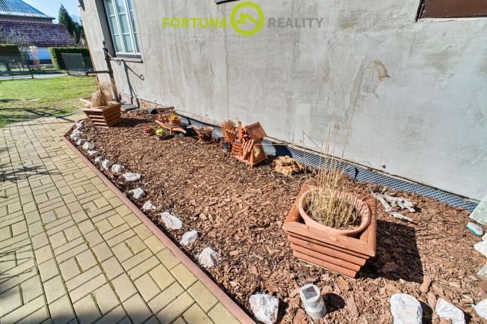 Prodej vícegeneračního domu, Studénka, 2. května, 318 m2