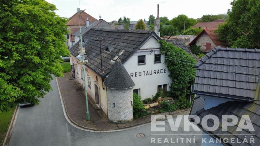 Prodej rodinného domu, Moravany, U nádraží, 350 m2