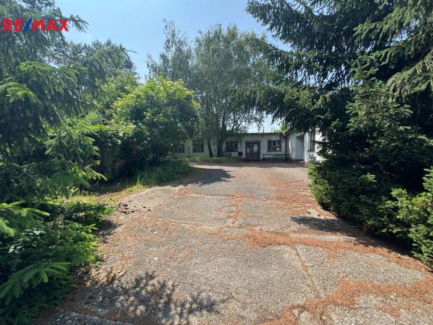 Prodej komerčního pozemku, Kunovice, Osvobození, 4428 m2