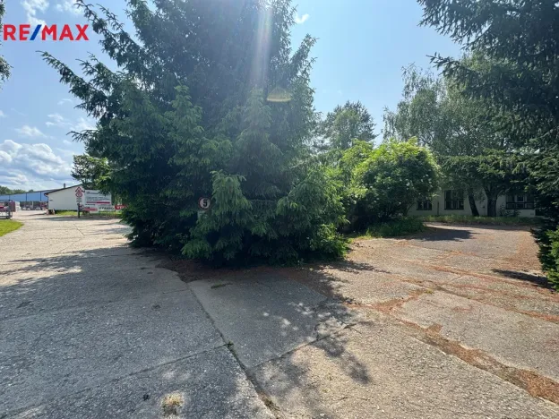 Prodej komerčního pozemku, Kunovice, Osvobození, 4428 m2