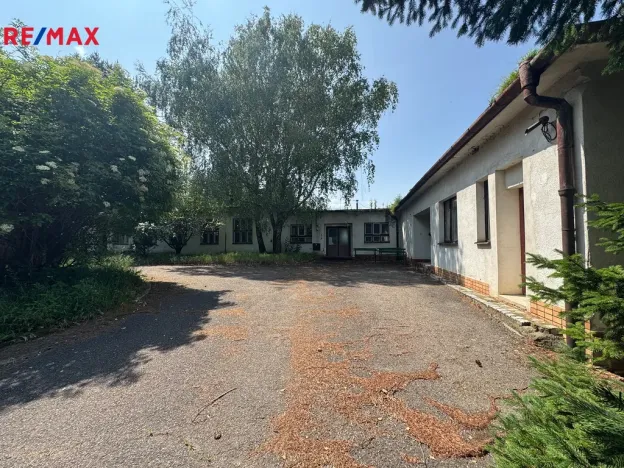 Prodej komerčního pozemku, Kunovice, Osvobození, 4428 m2