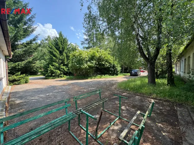 Prodej komerčního pozemku, Kunovice, Osvobození, 4428 m2