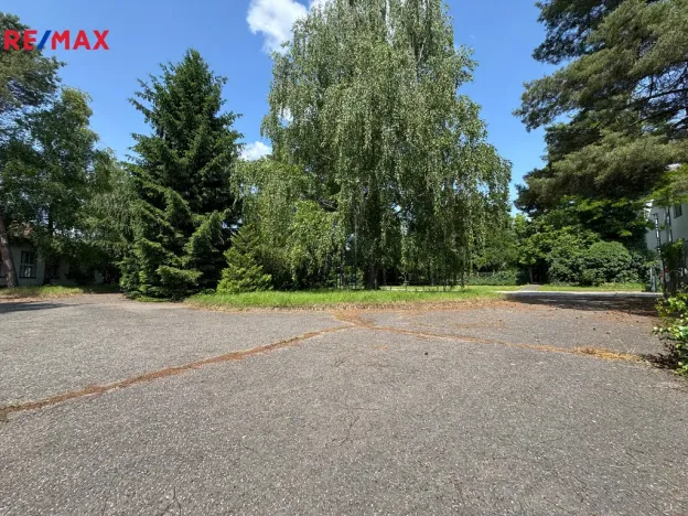 Prodej komerčního pozemku, Kunovice, Osvobození, 4428 m2