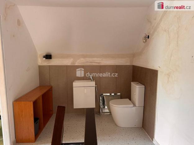 Prodej rodinného domu, Lovečkovice - Touchořiny, 120 m2