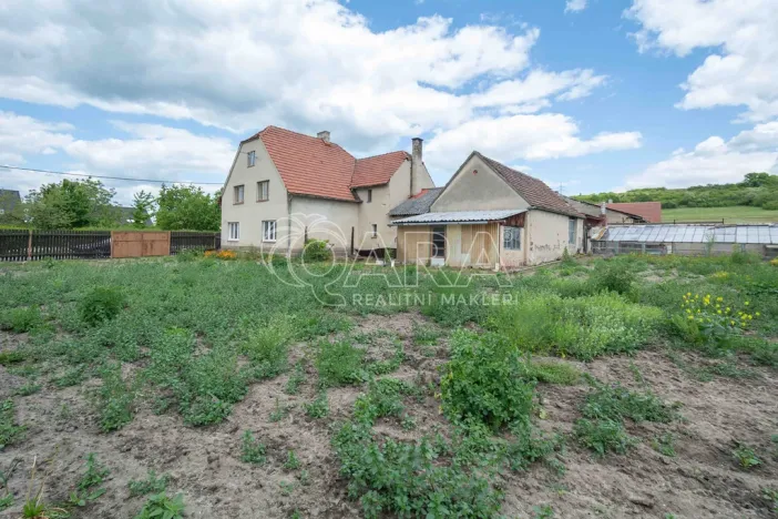 Prodej rodinného domu, Tuhaň, 220 m2