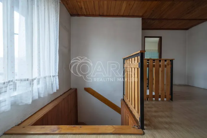 Prodej rodinného domu, Tuhaň, 220 m2
