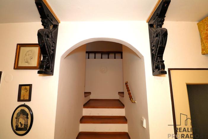 Prodej rodinného domu, Holubice, V Průhonu, 175 m2