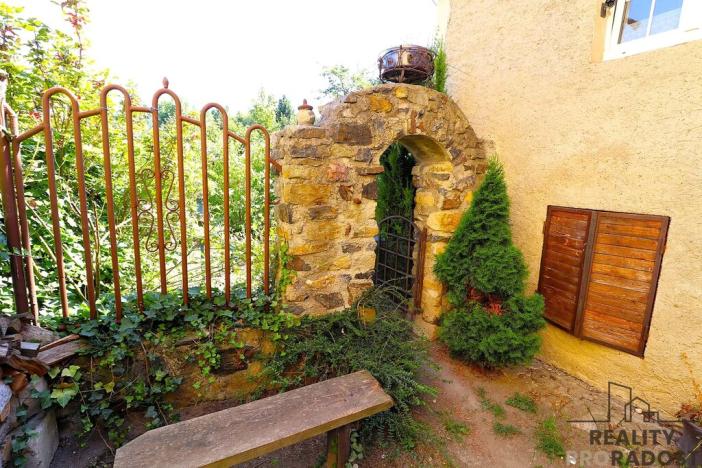 Prodej rodinného domu, Holubice, V Průhonu, 175 m2