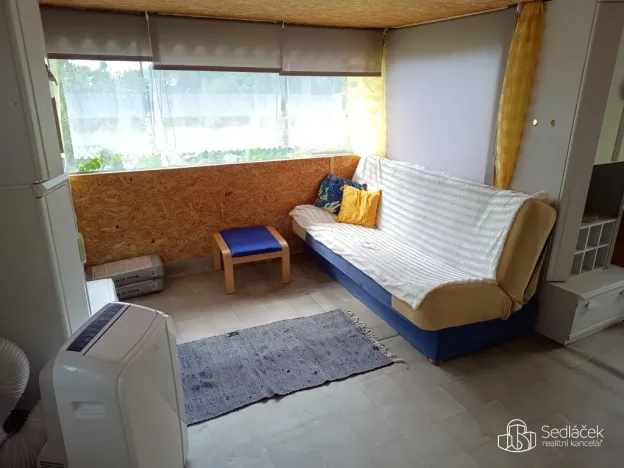 Prodej zahrady, Oloví, 619 m2