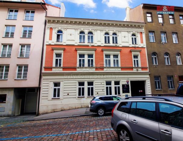 Pronájem bytu 3+1, Praha - Žižkov, Chelčického, 89 m2
