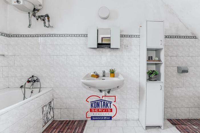 Prodej rodinného domu, Dolní Bukovsko - Bzí, 62 m2