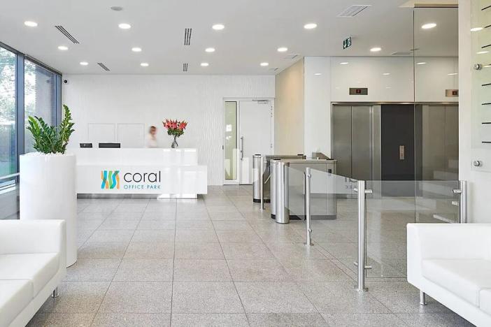 Pronájem kanceláře, Praha - Stodůlky, Bucharova, 534 m2