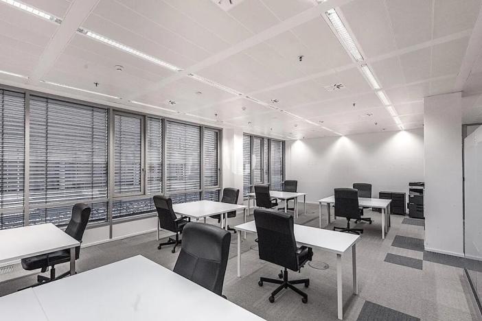 Pronájem kanceláře, Praha - Nusle, Na hřebenech II, 601 m2