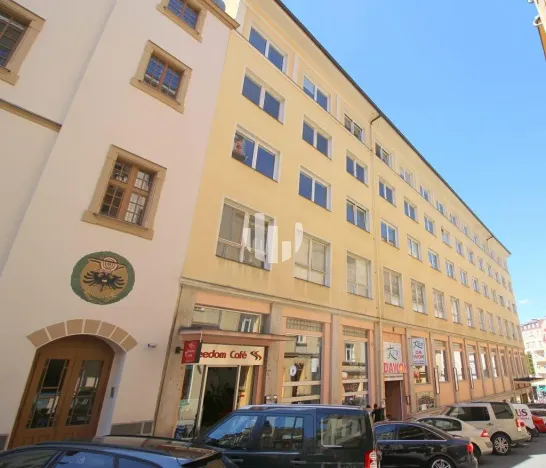 Pronájem kanceláře, Karlovy Vary, Jugoslávská, 612 m2