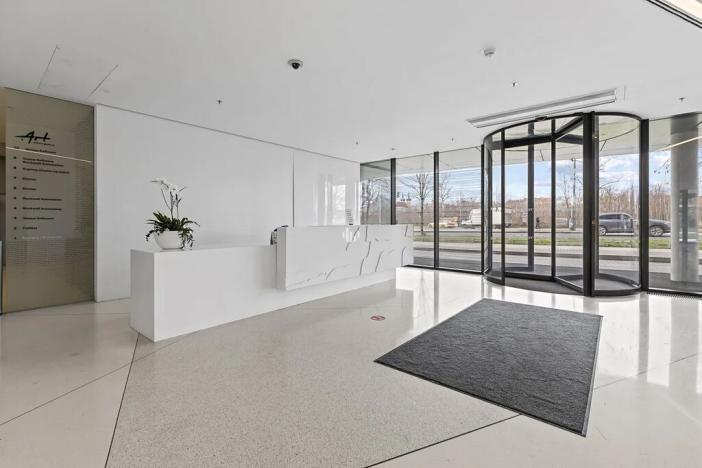 Pronájem kanceláře, Praha - Holešovice, Argentinská, 1285 m2