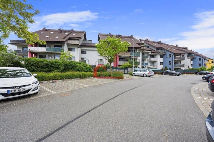 Prodej bytu 2+kk, Moravany, Višňová, 62 m2