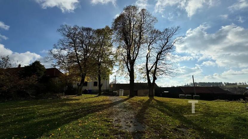 Prodej činžovního domu, Žďárná, 700 m2