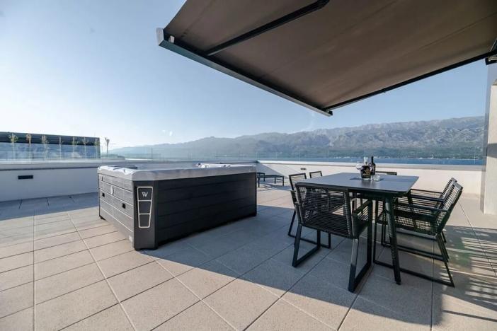 Prodej bytu 4+kk, Vinjerac, Chorvatsko, 102 m2