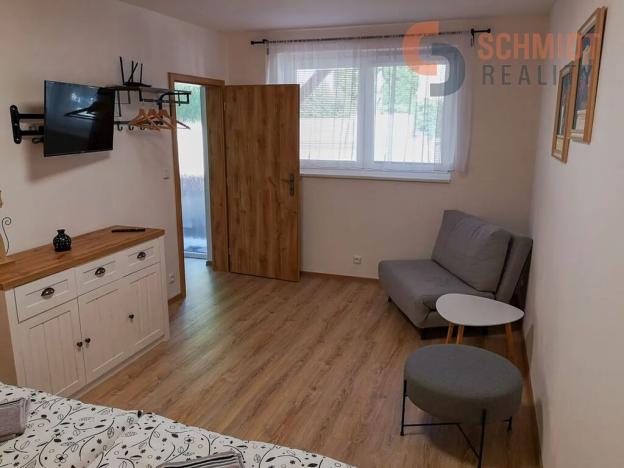 Prodej rodinného domu, Bavory, 848 m2