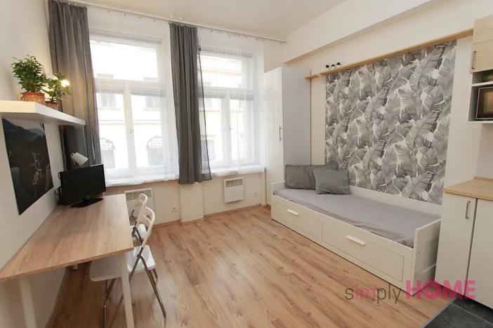 Pronájem bytu 1+kk, Praha - Žižkov, Cimburkova, 20 m2