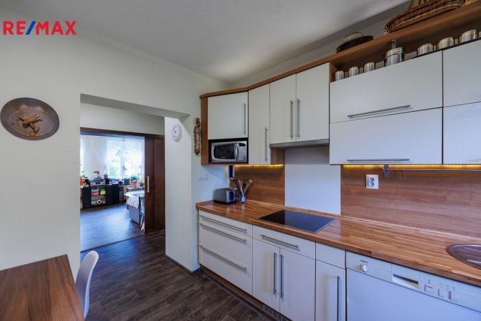 Prodej bytu 4+1, Karlovy Vary, Sládkova, 123 m2